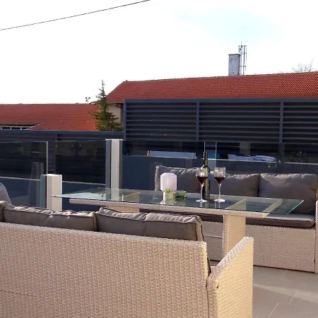 Villa Luxury With Swimming Pool A&n
